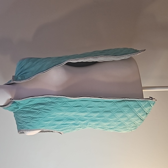 Old Navy Teal and Gray Reversable Vest Medium - Picture 14 of 14